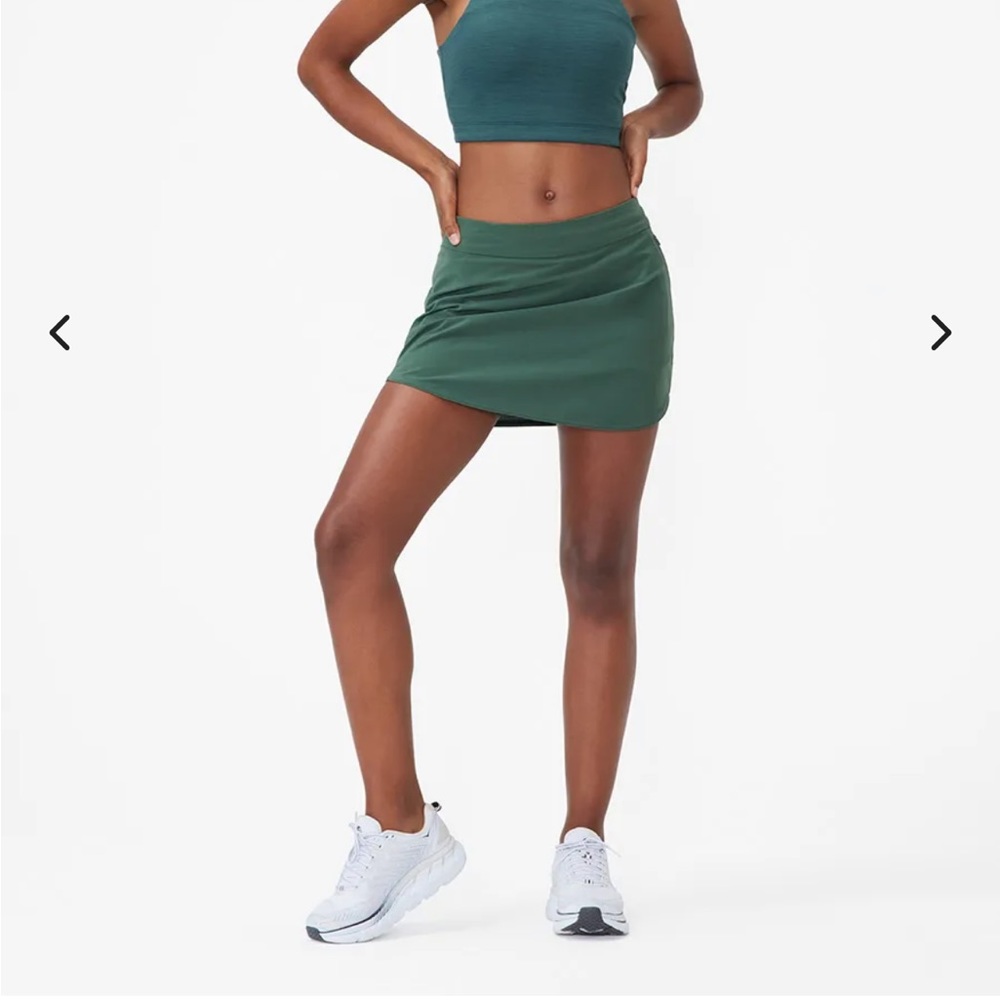 OUTDOOR VOICES The Exercise 3 skort in green